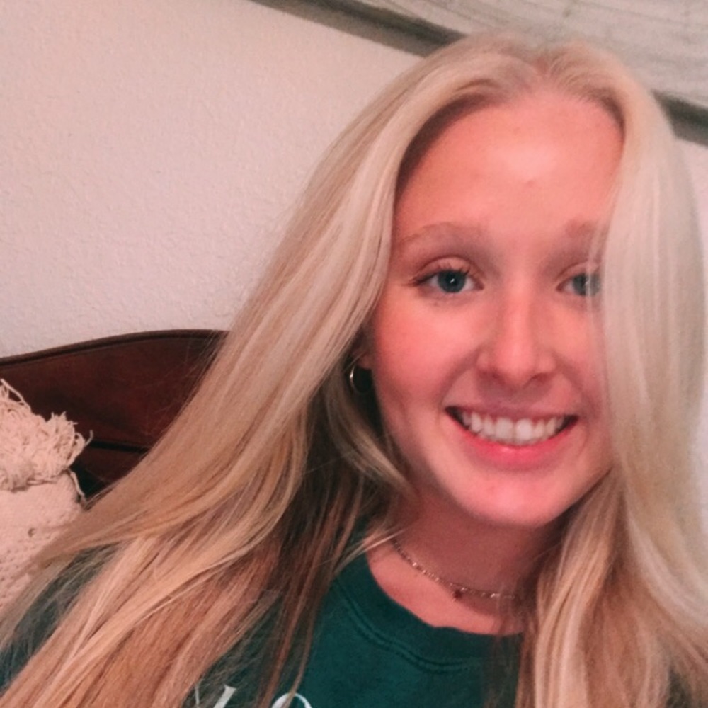 Meet your Posher, Lauren